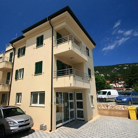 Apartments Happy Stay Center Baska Exterior foto