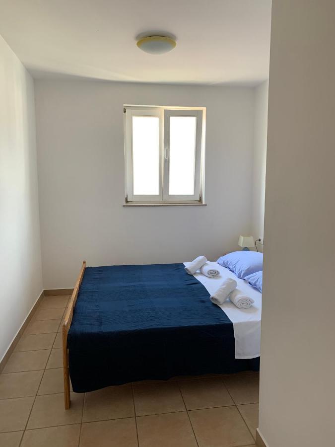 Apartments Happy Stay Center Baska Exterior foto