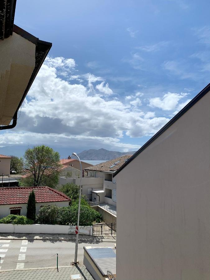 Apartments Happy Stay Center Baska Exterior foto