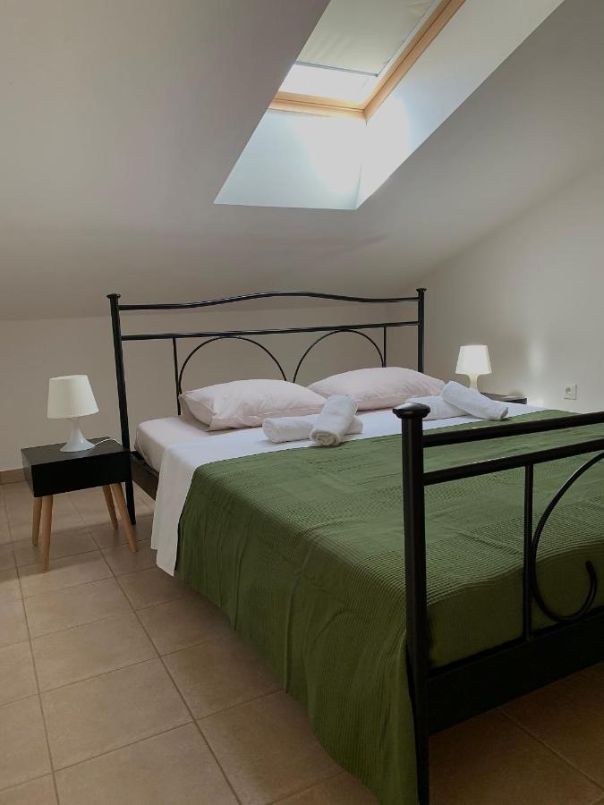 Apartments Happy Stay Center Baska Exterior foto